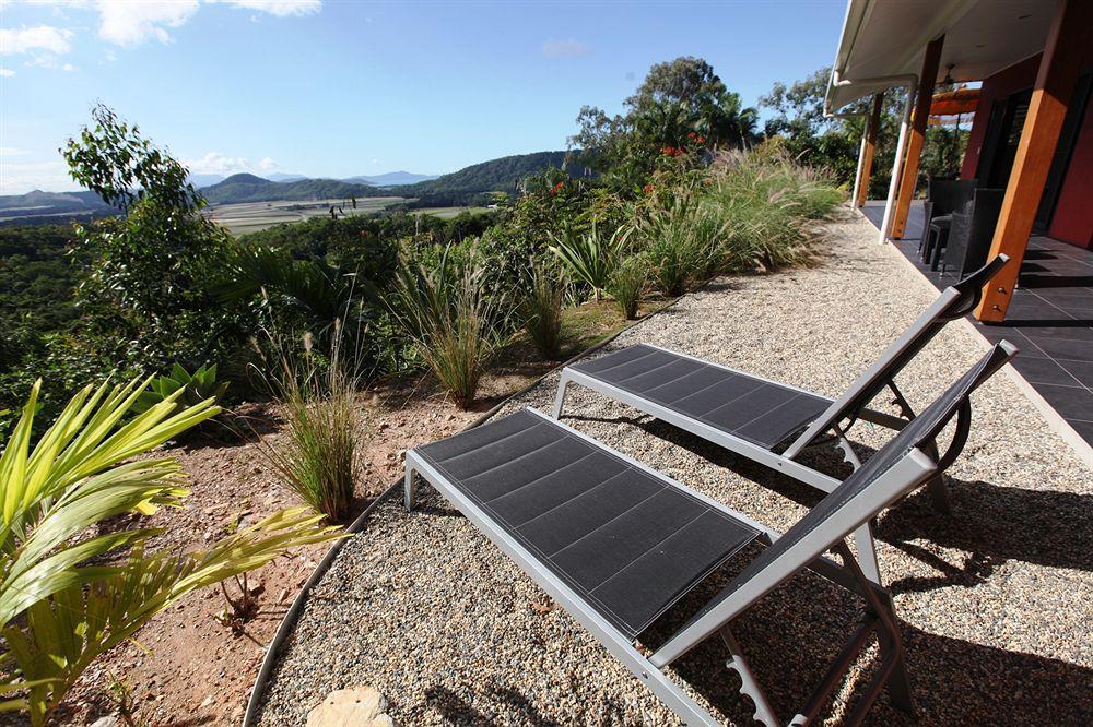 Mai Tai Resort Cassowary Kültér fotó