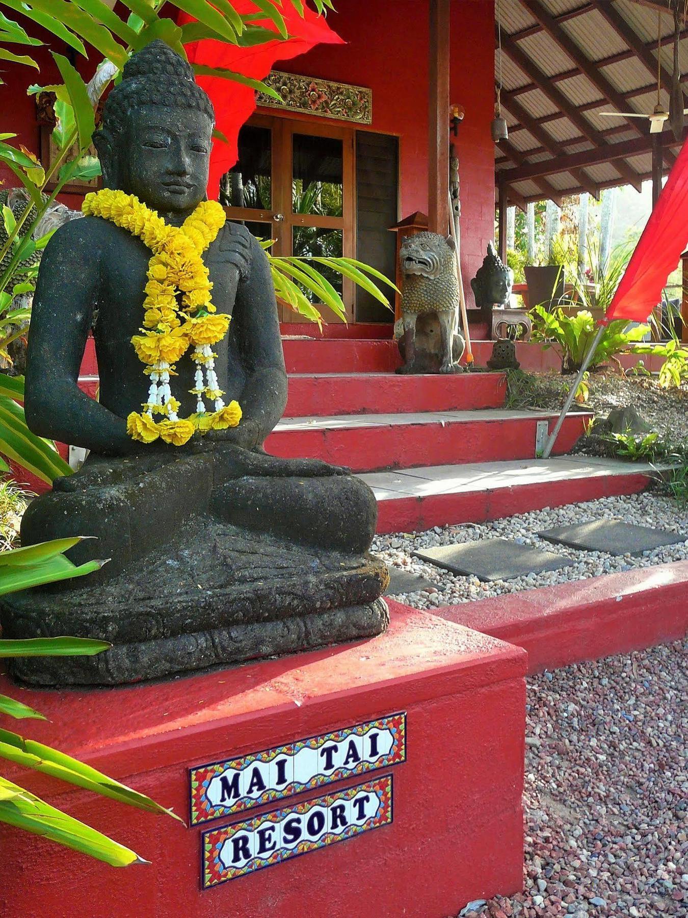Mai Tai Resort Cassowary Kültér fotó