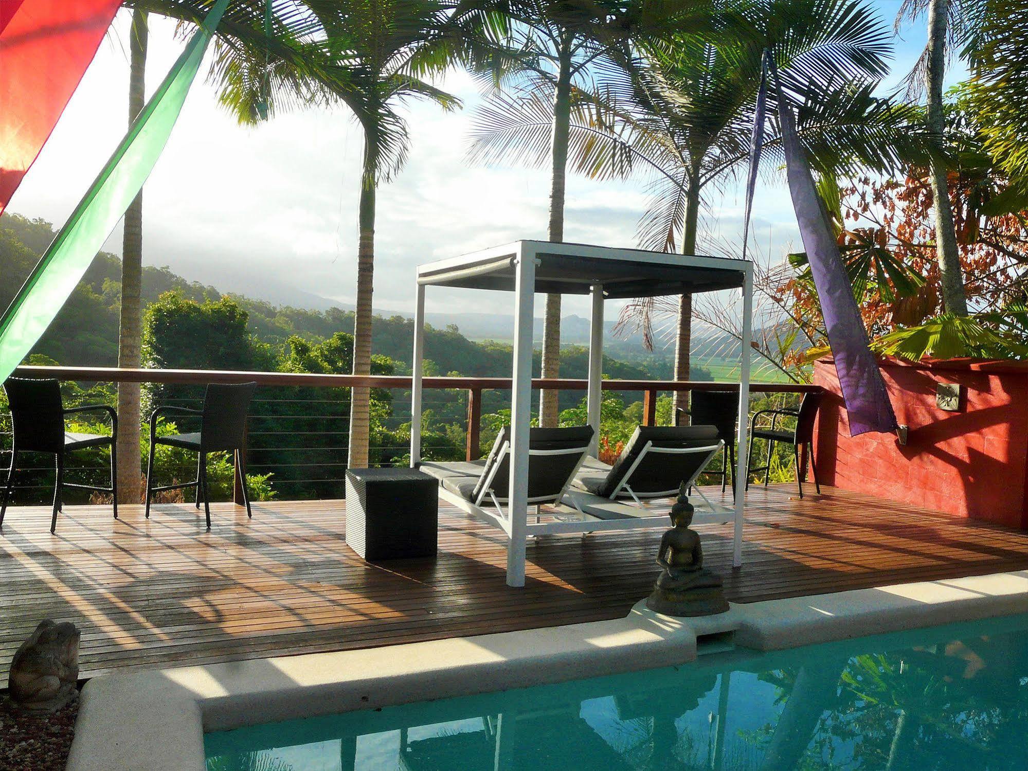 Mai Tai Resort Cassowary Kültér fotó
